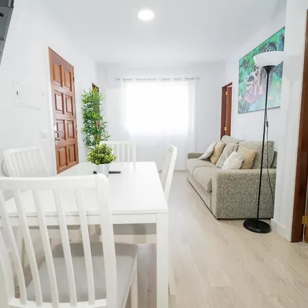 El Bajon Apartment *